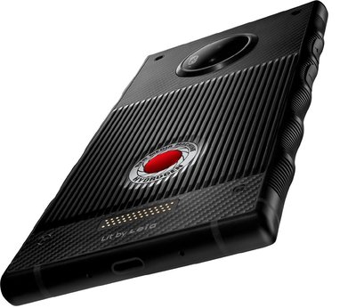 颶風資訊 | 雨我無瓜!RED:手機的失敗我不背鍋